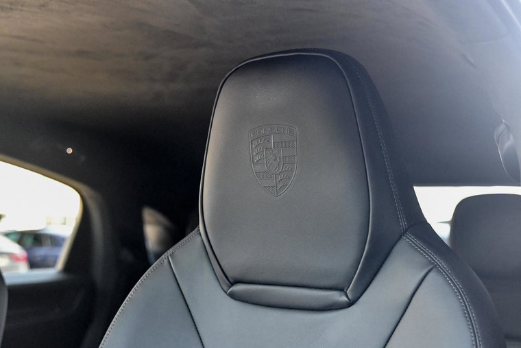 Vehicle Image 42