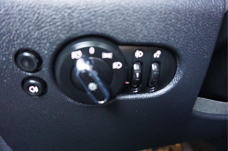 Vehicle Image 33