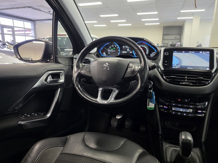 Vehicle Image 22