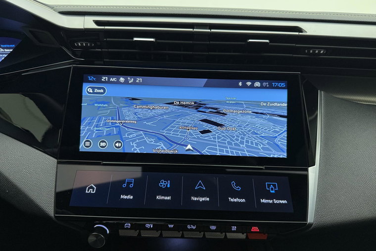 Vehicle Image 23