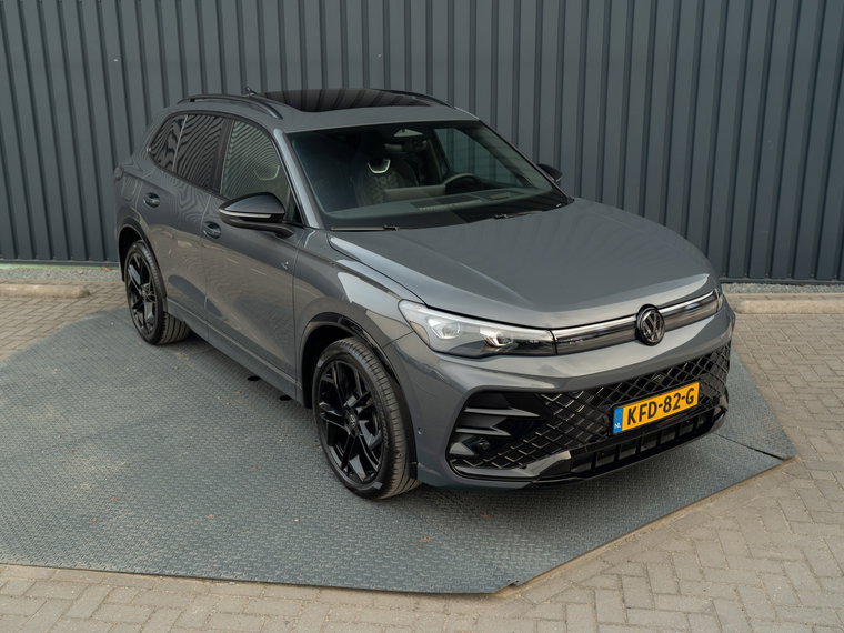 Vehicle Image 45