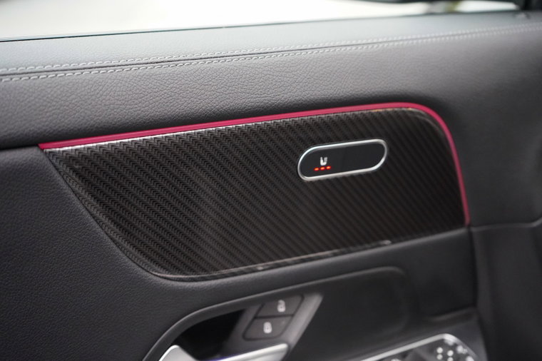 Vehicle Image 23