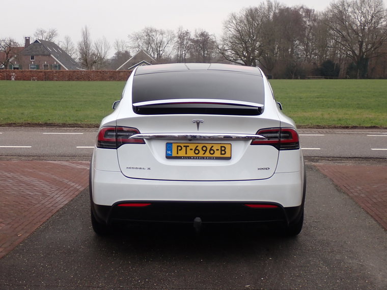 Vehicle Image 26