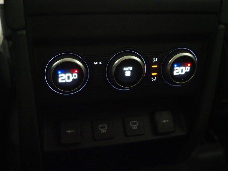 Vehicle Image 39