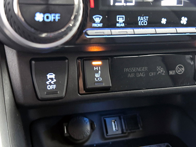 Vehicle Image 26