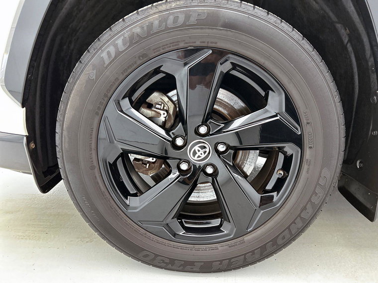 Vehicle Image 11