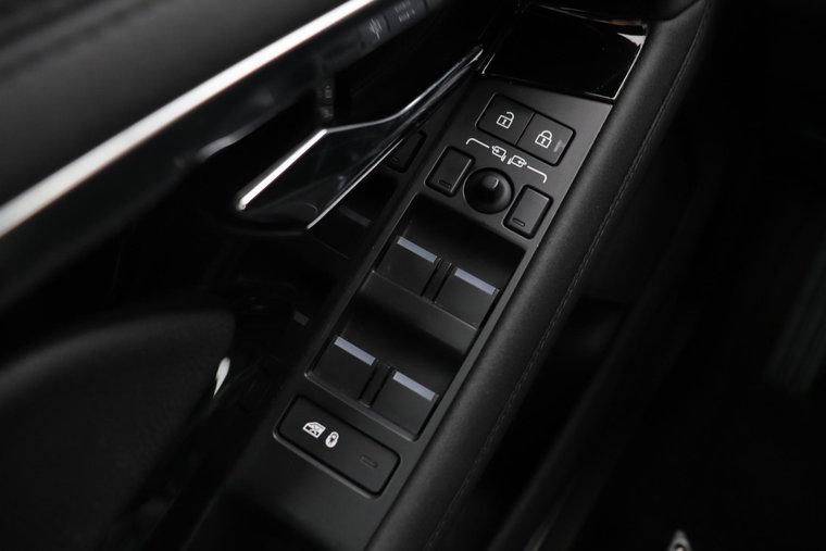 Vehicle Image 49
