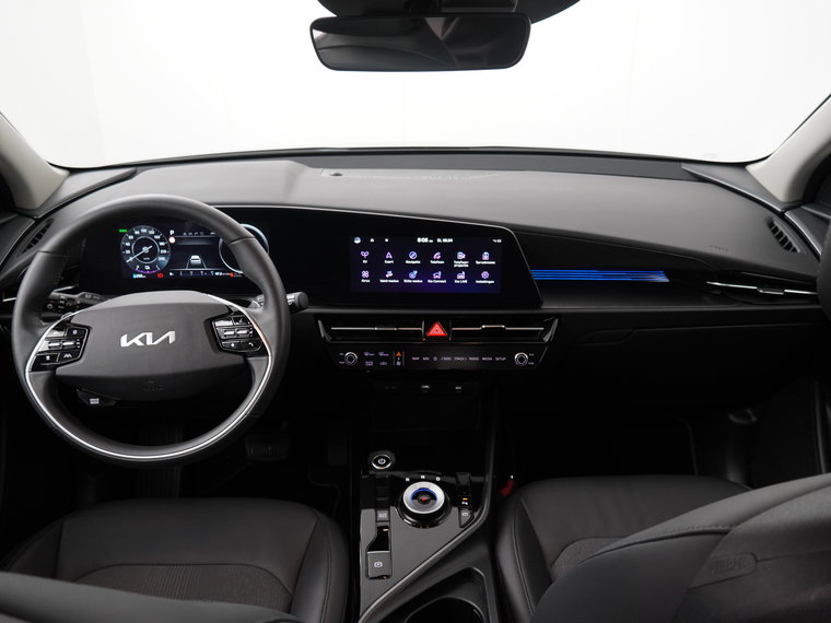 Vehicle Image 36