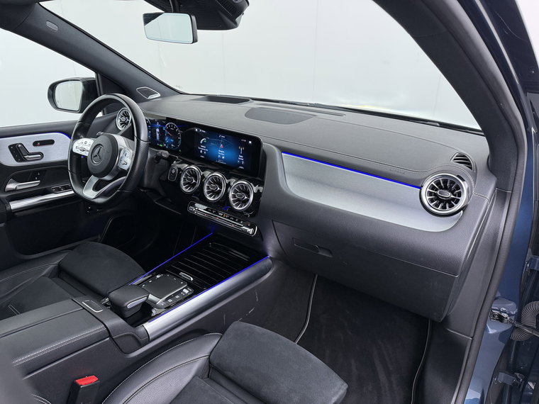 Vehicle Image 48