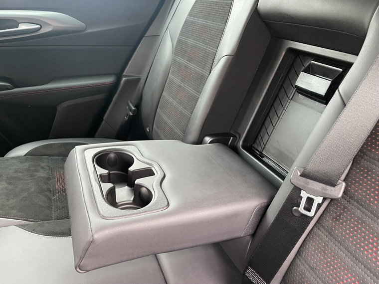 Vehicle Image 39