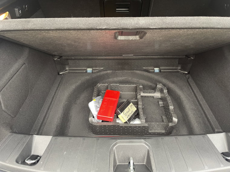 Vehicle Image 45
