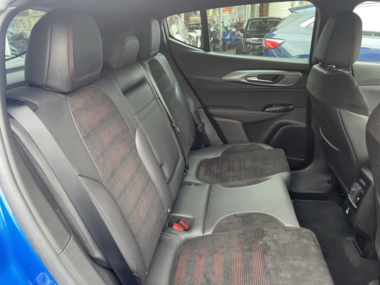 Vehicle Image 48