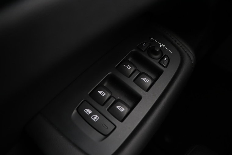 Vehicle Image 49