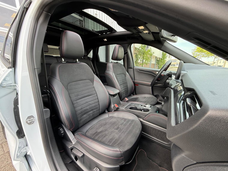 Vehicle Image 50