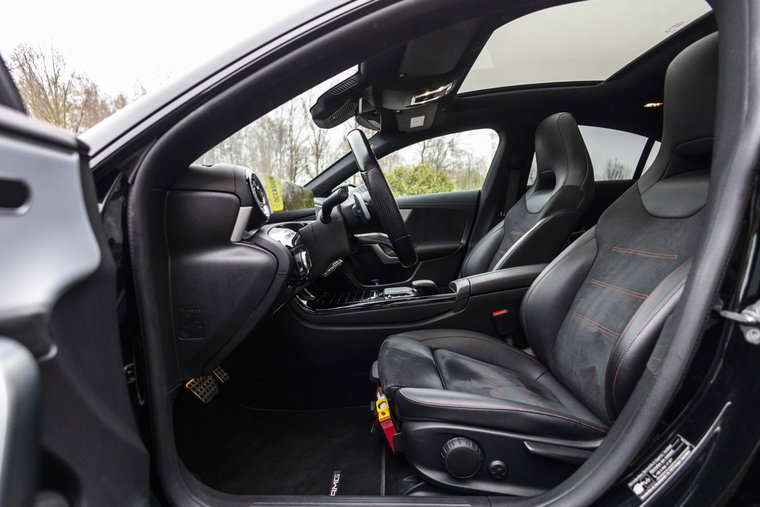 Vehicle Image 23