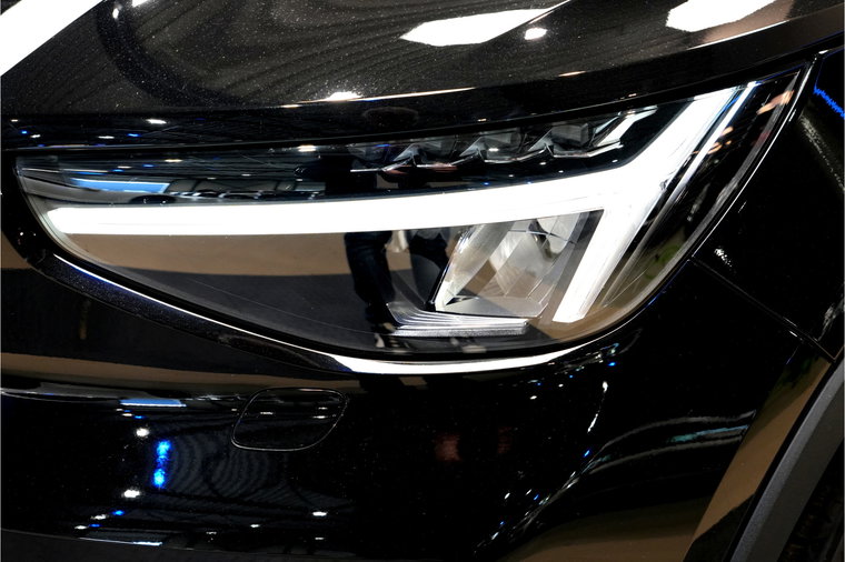 Vehicle Image 9