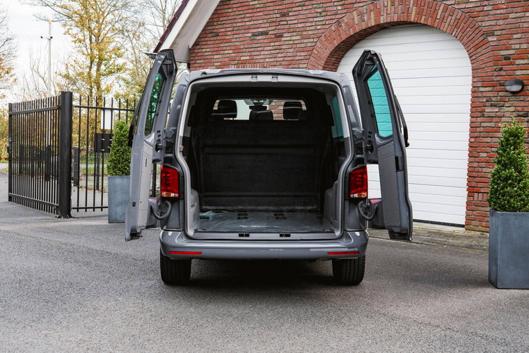 Vehicle Image 33