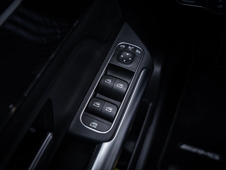 Vehicle Image 41