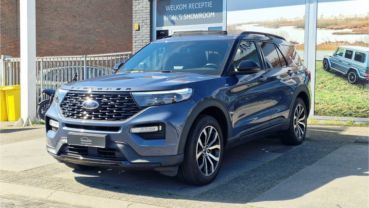 Vehicle Image 25