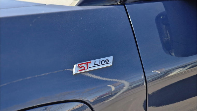 Vehicle Image 40
