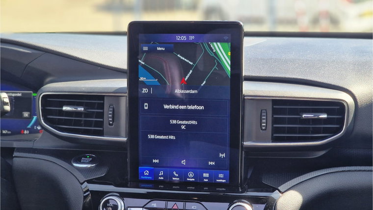 Vehicle Image 7