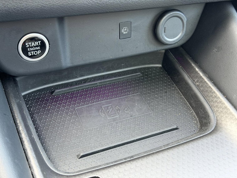 Vehicle Image 34