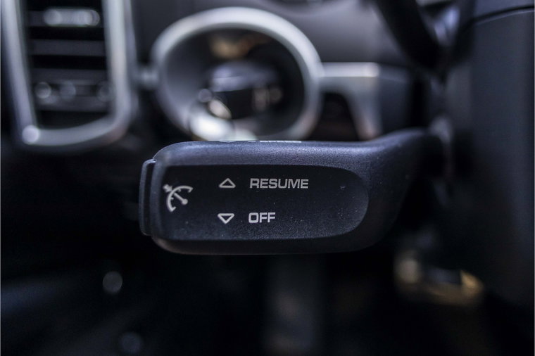 Vehicle Image 35