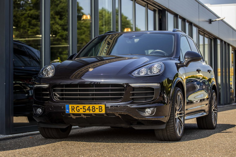 Vehicle Image 11