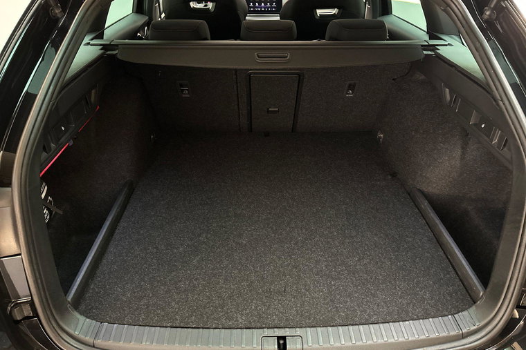 Vehicle Image 45