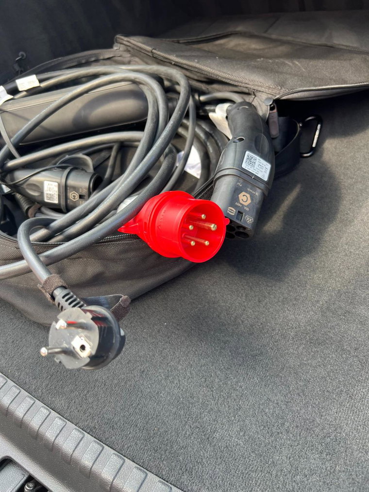 Vehicle Image 31