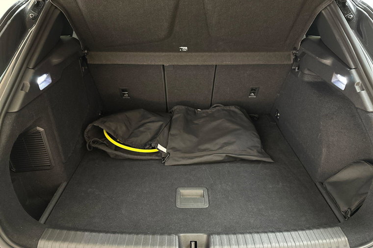Vehicle Image 35