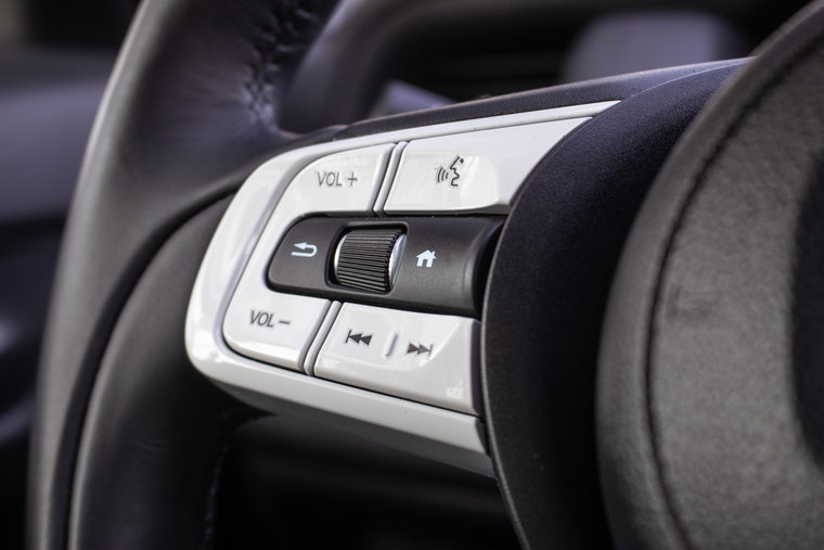 Vehicle Image 35