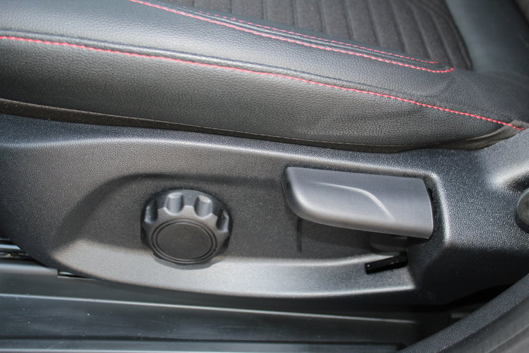 Vehicle Image 38