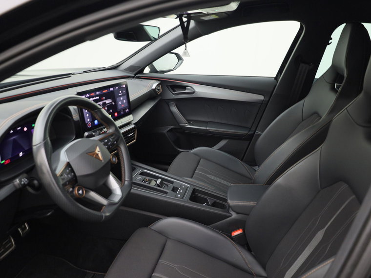 Vehicle Image 37