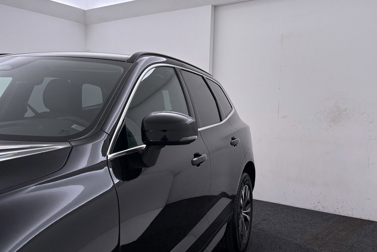 Vehicle Image 38