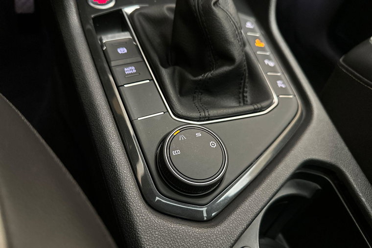 Vehicle Image 39