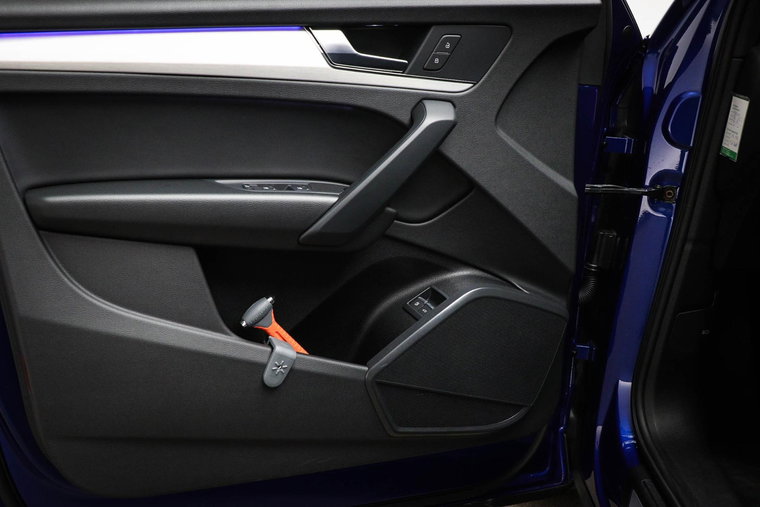 Vehicle Image 30