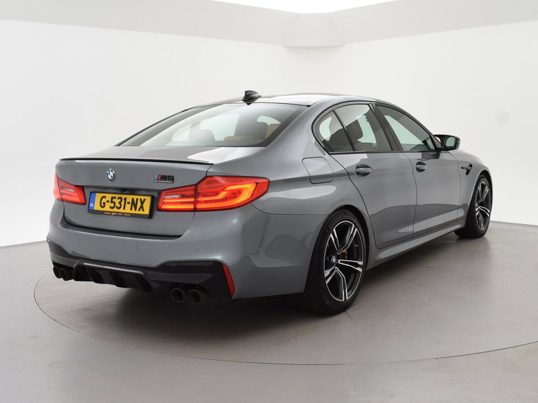 Vehicle Image 37
