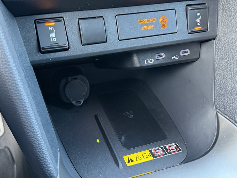 Vehicle Image 26