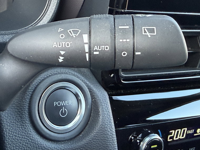 Vehicle Image 37