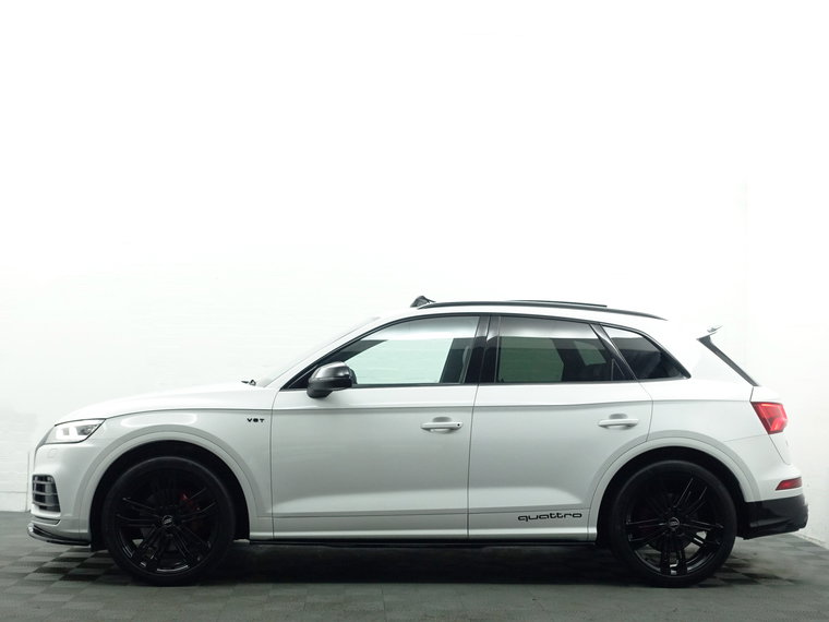 Vehicle Image 45