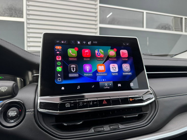 Vehicle Image 18