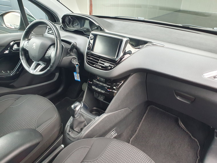 Vehicle Image 45