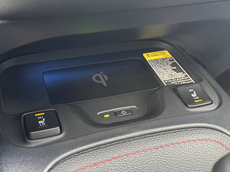 Vehicle Image 32