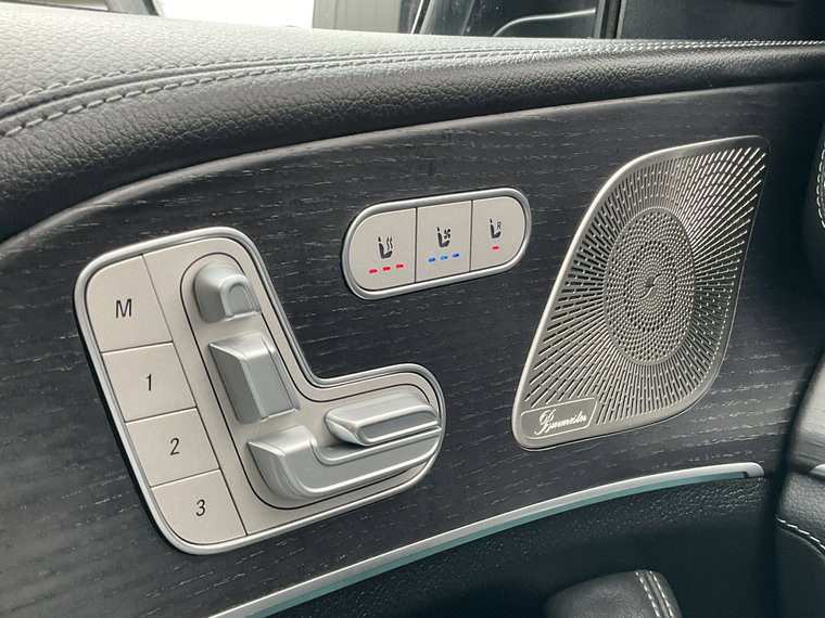 Vehicle Image 39