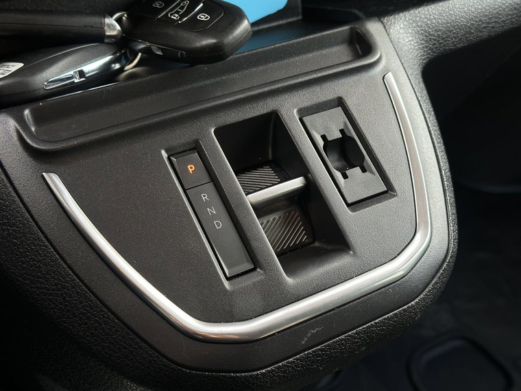 Vehicle Image 24