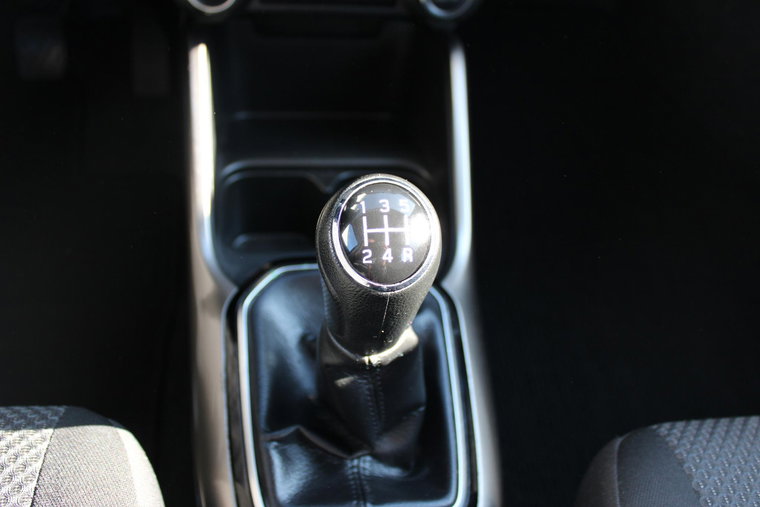 Vehicle Image 20