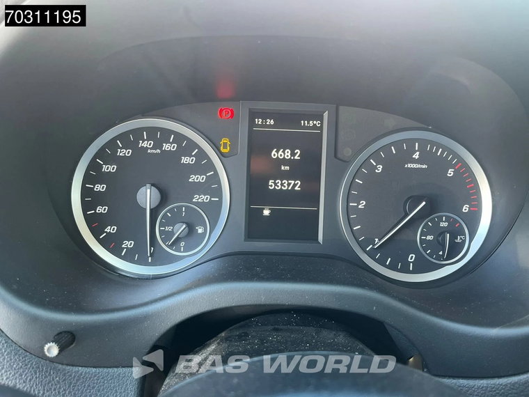 Vehicle Image 31