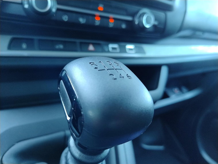 Vehicle Image 41