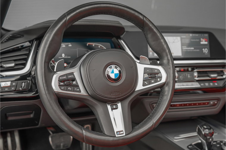 Vehicle Image 19